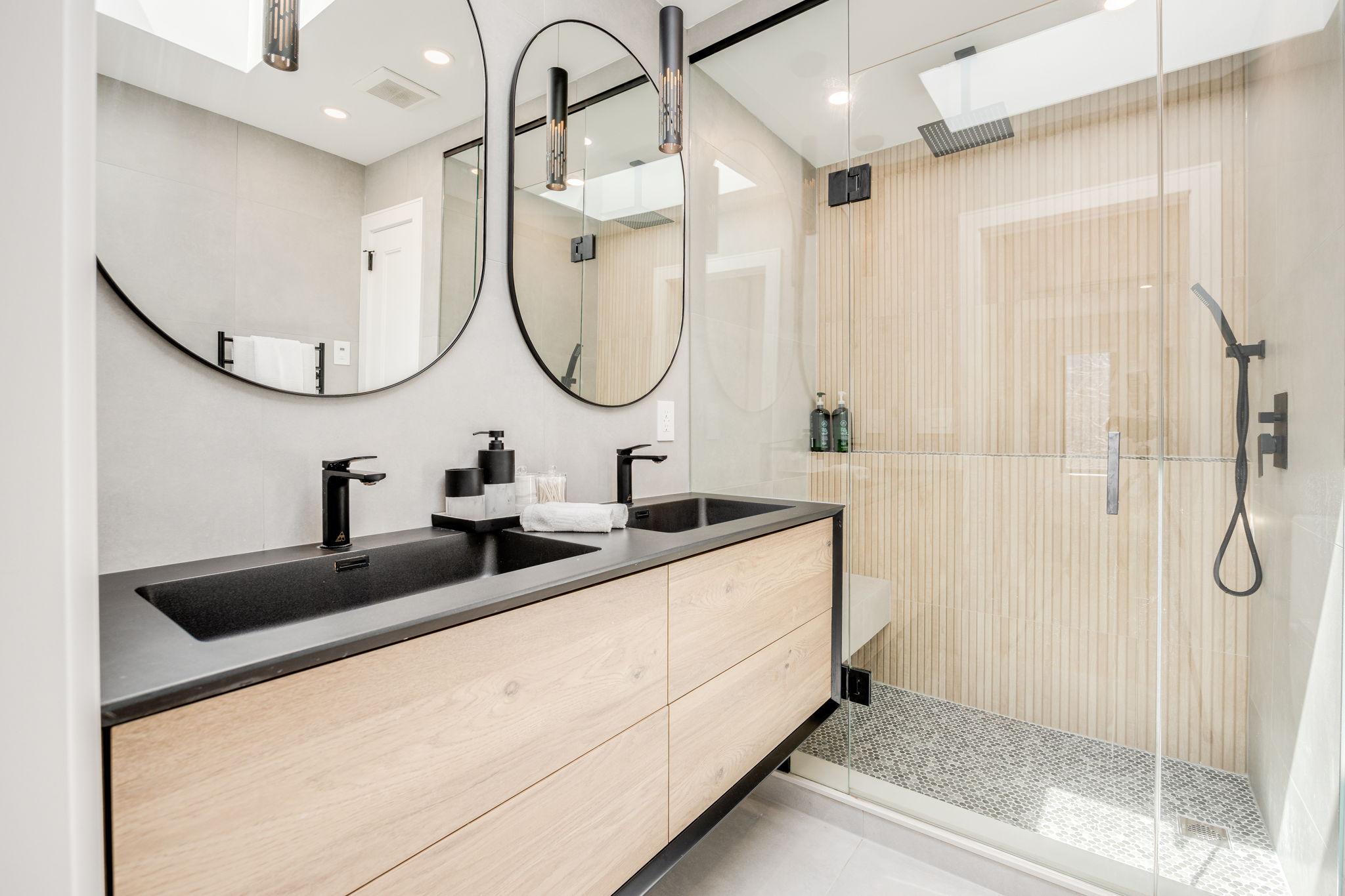 Toronto property showcase — delivered property photograph 16