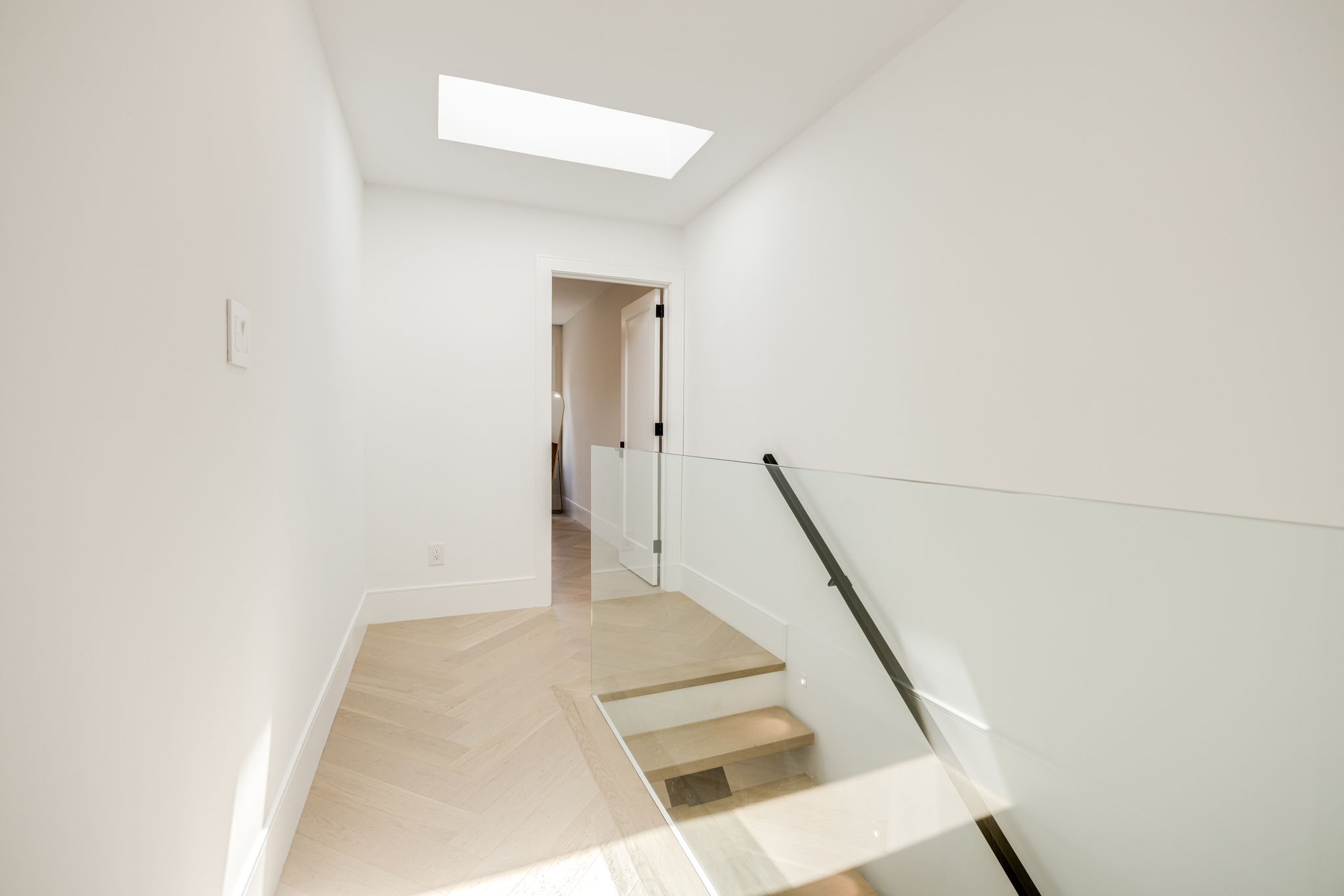 Toronto property showcase — delivered property photograph 17
