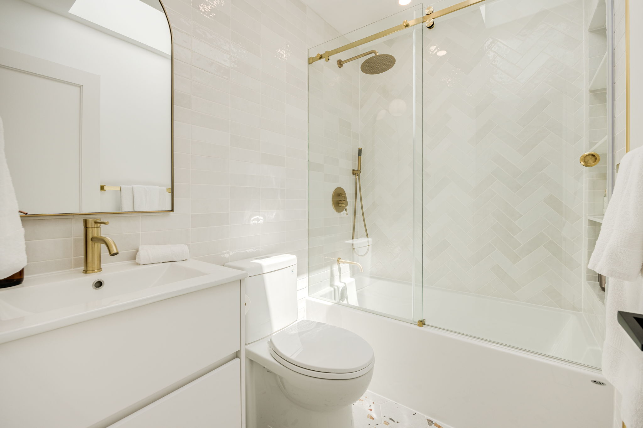 Toronto property showcase — delivered property photograph 18
