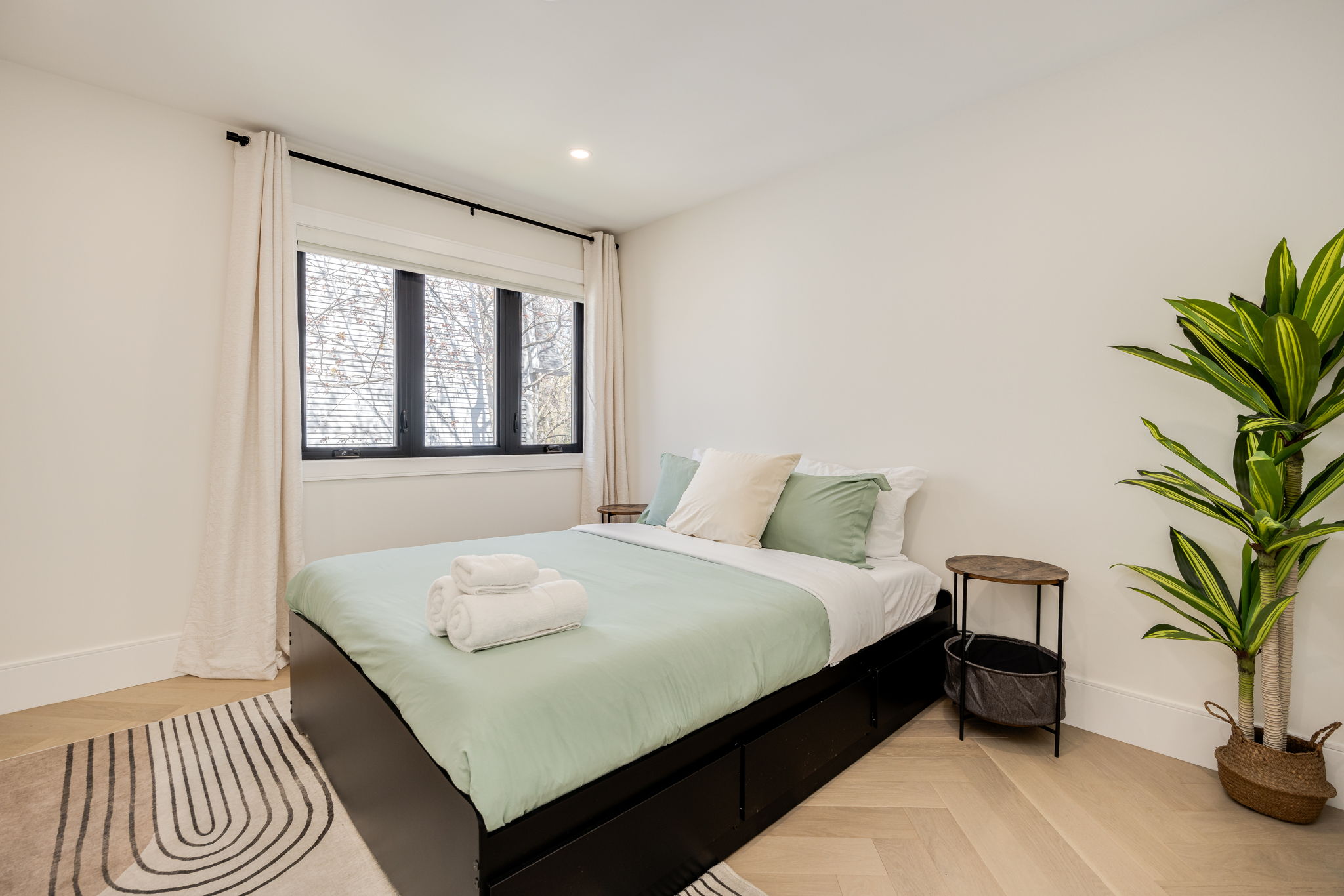 Toronto property showcase — delivered property photograph 19