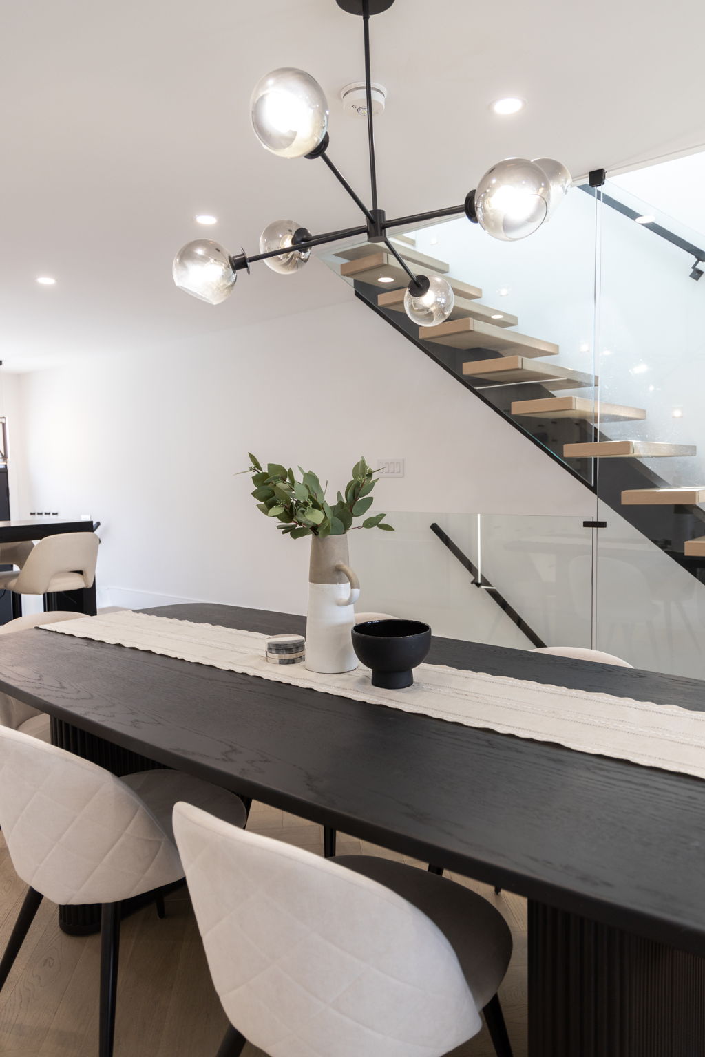 Toronto property showcase — delivered property photograph 33