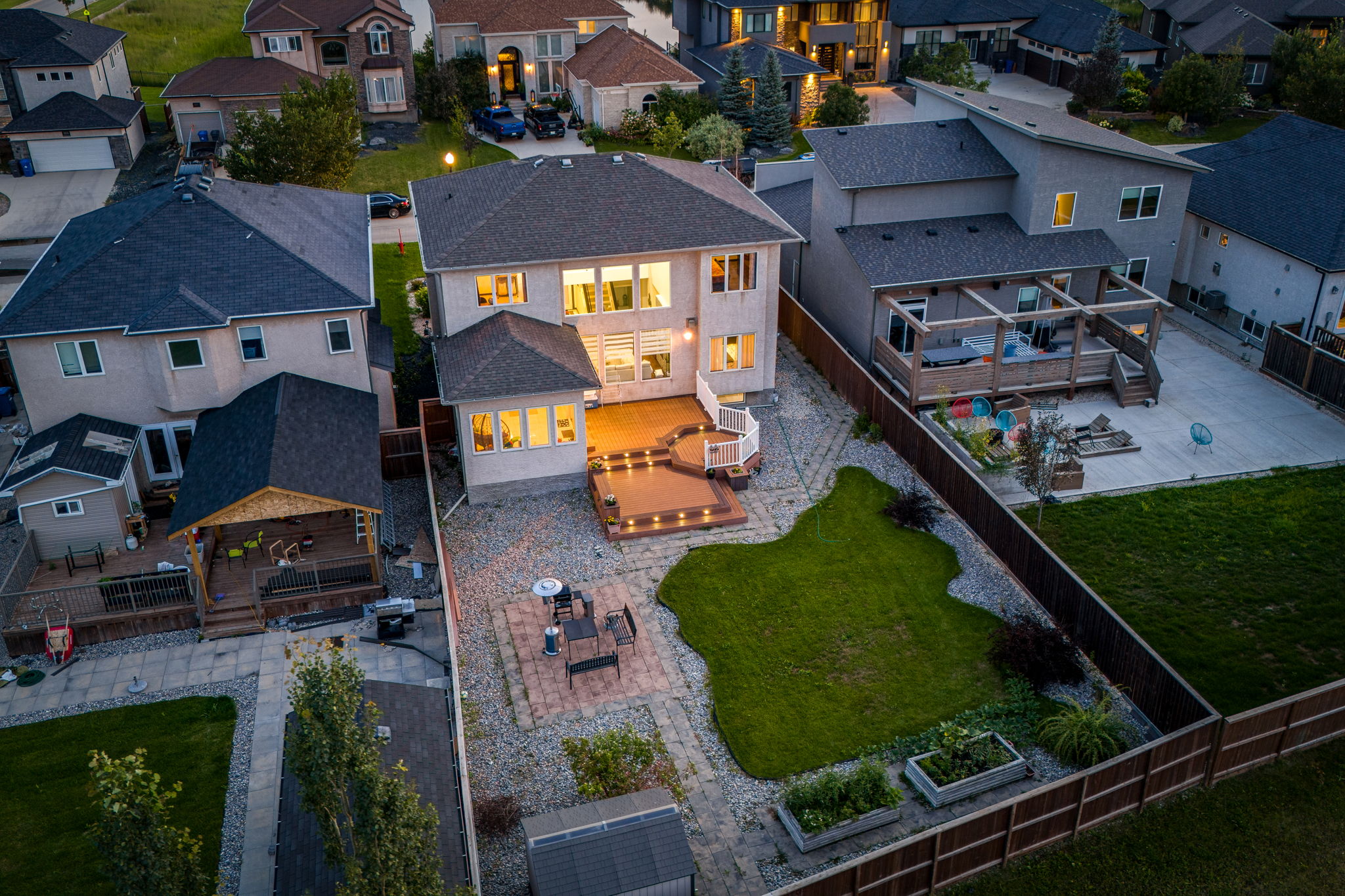 182 Autumnview Dr - Twilight-13