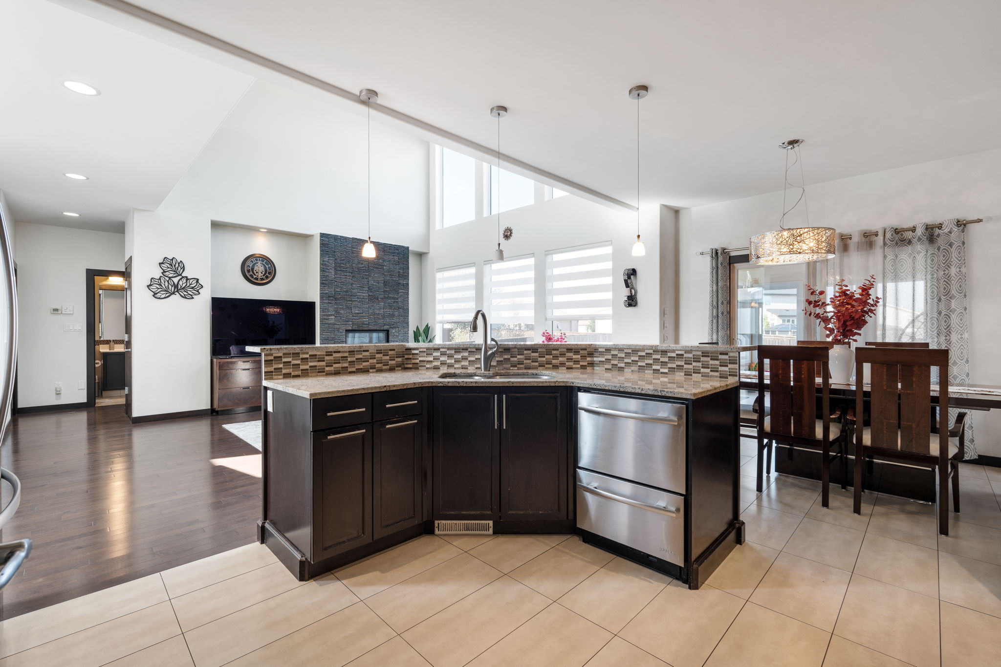 182 Autumnview Dr - Interior-11