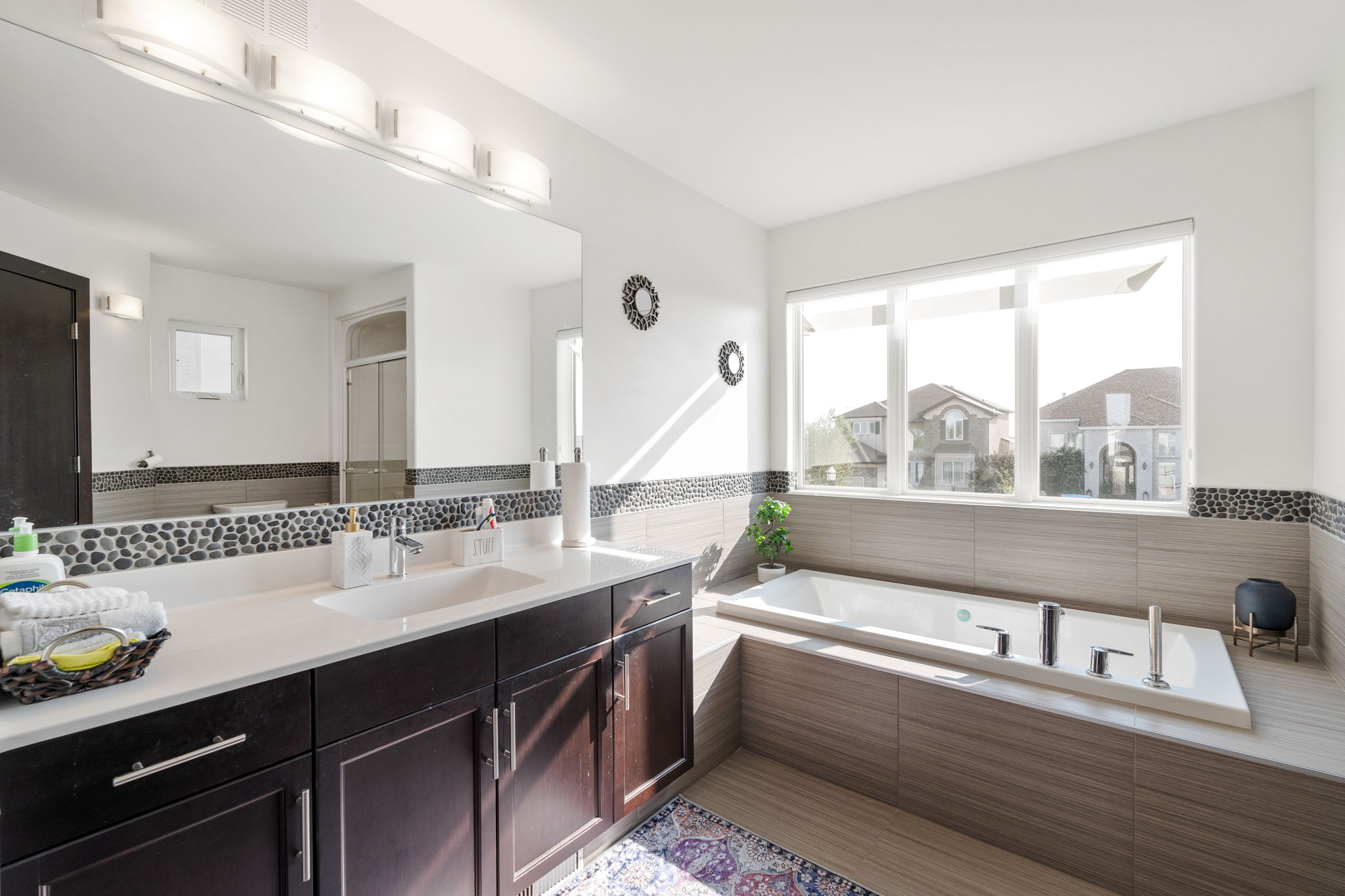 182 Autumnview Dr - Interior-24