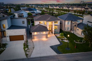 182 Autumnview Dr - Twilight-9