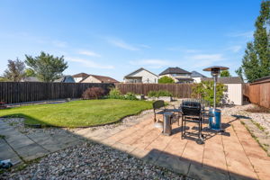 182 Autumnview Dr - Exterior-7