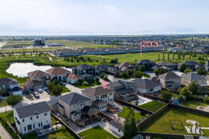 182 Autumnview Dr - Exterior-15