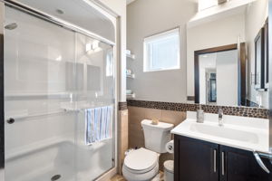 182 Autumnview Dr - Interior-17