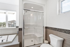 182 Autumnview Dr - Interior-25