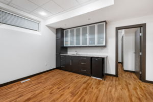 182 Autumnview Dr - Interior-34