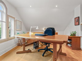  Photo 47