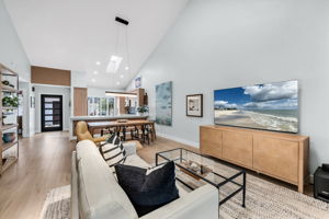 Living View 2