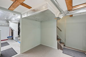  Photo 34