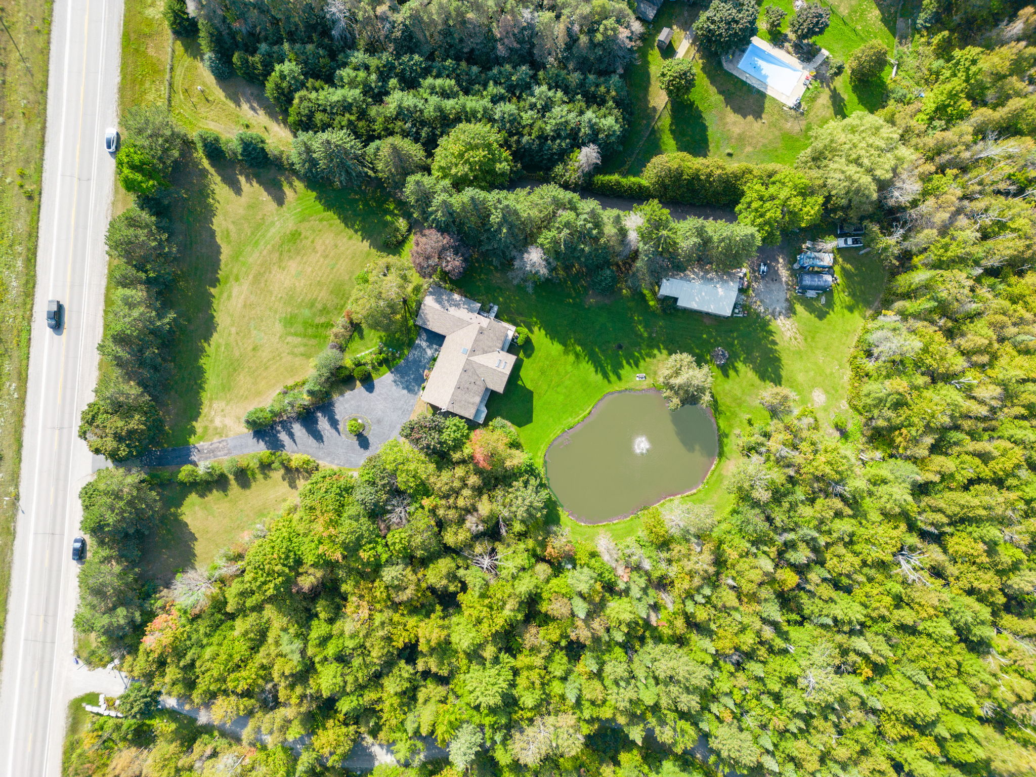 Uxbridge property showcase — delivered property photograph 6