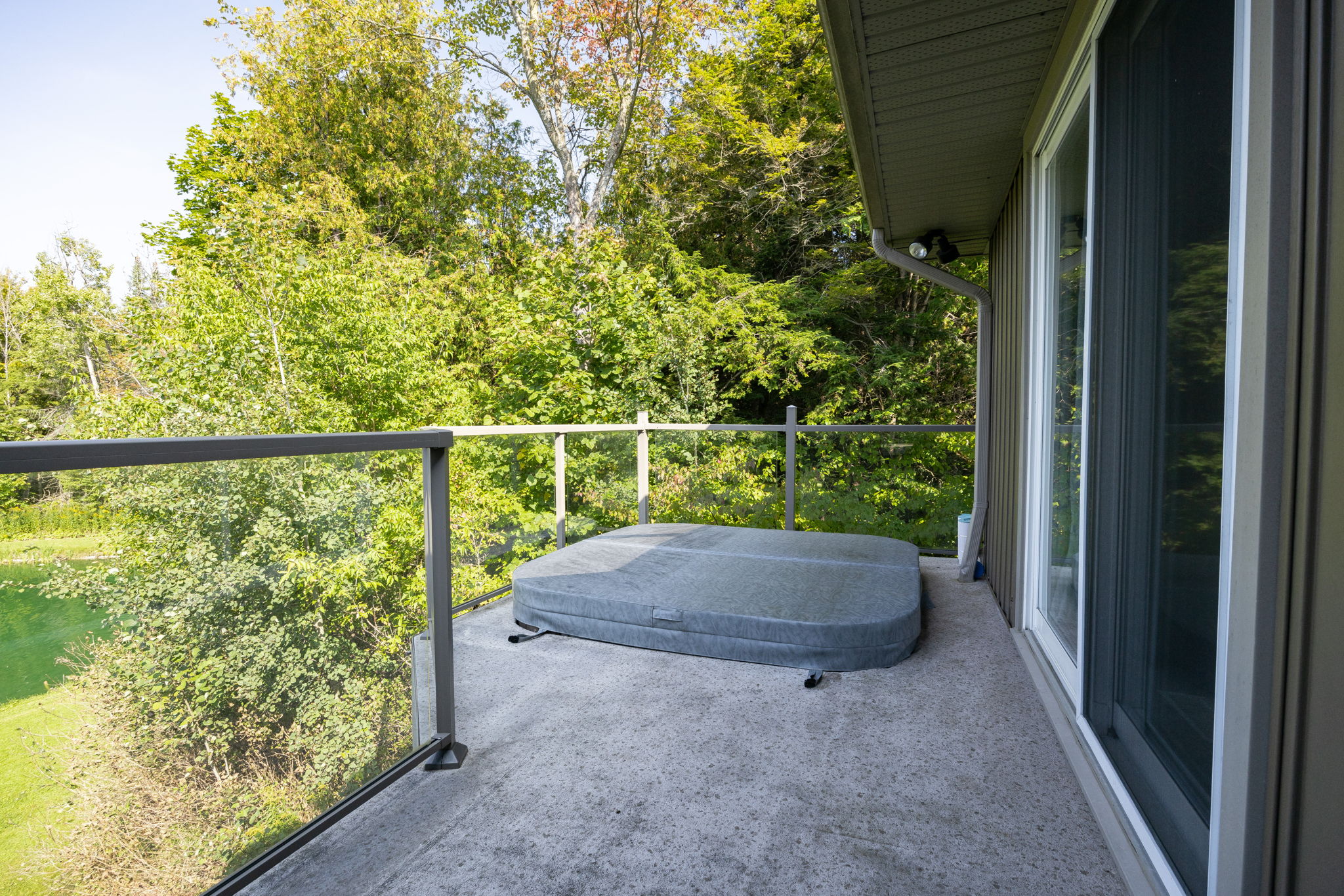 Uxbridge property showcase — delivered property photograph 40