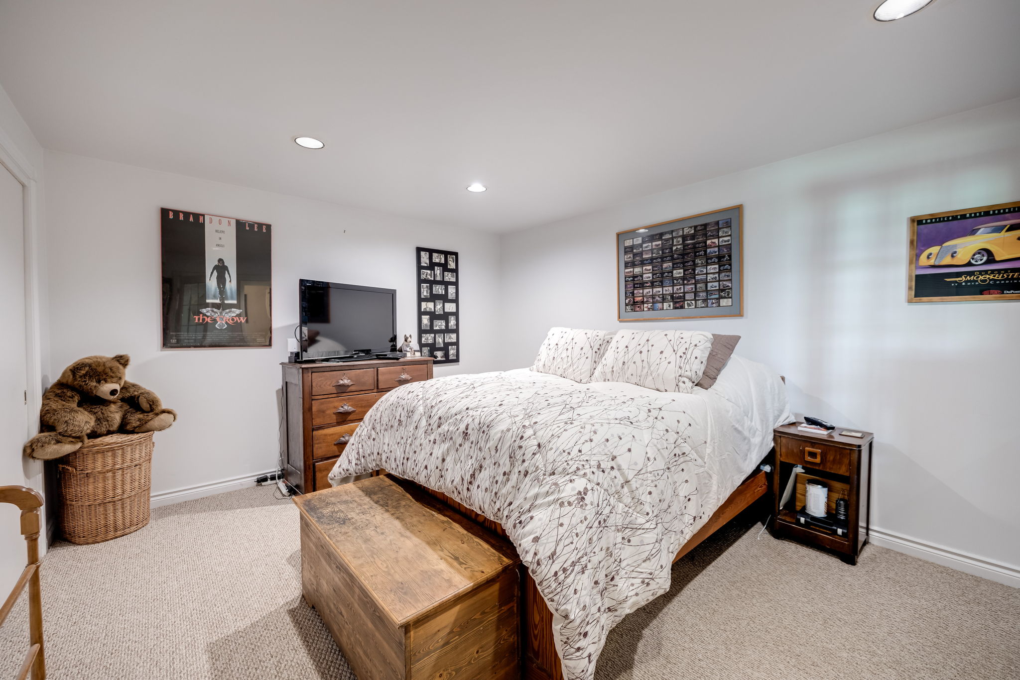 Uxbridge property showcase — delivered property photograph 80