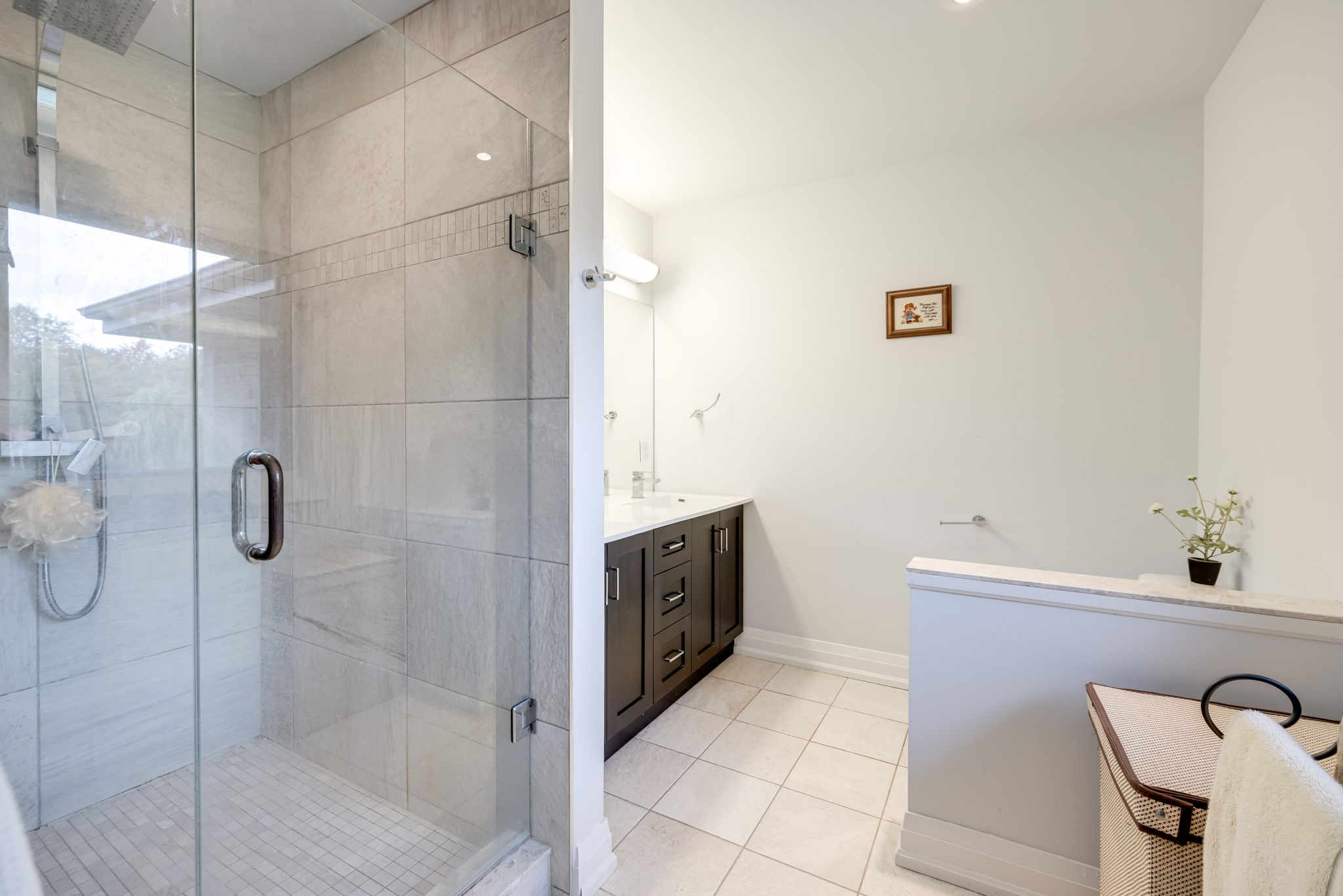 Uxbridge property showcase — delivered property photograph 72