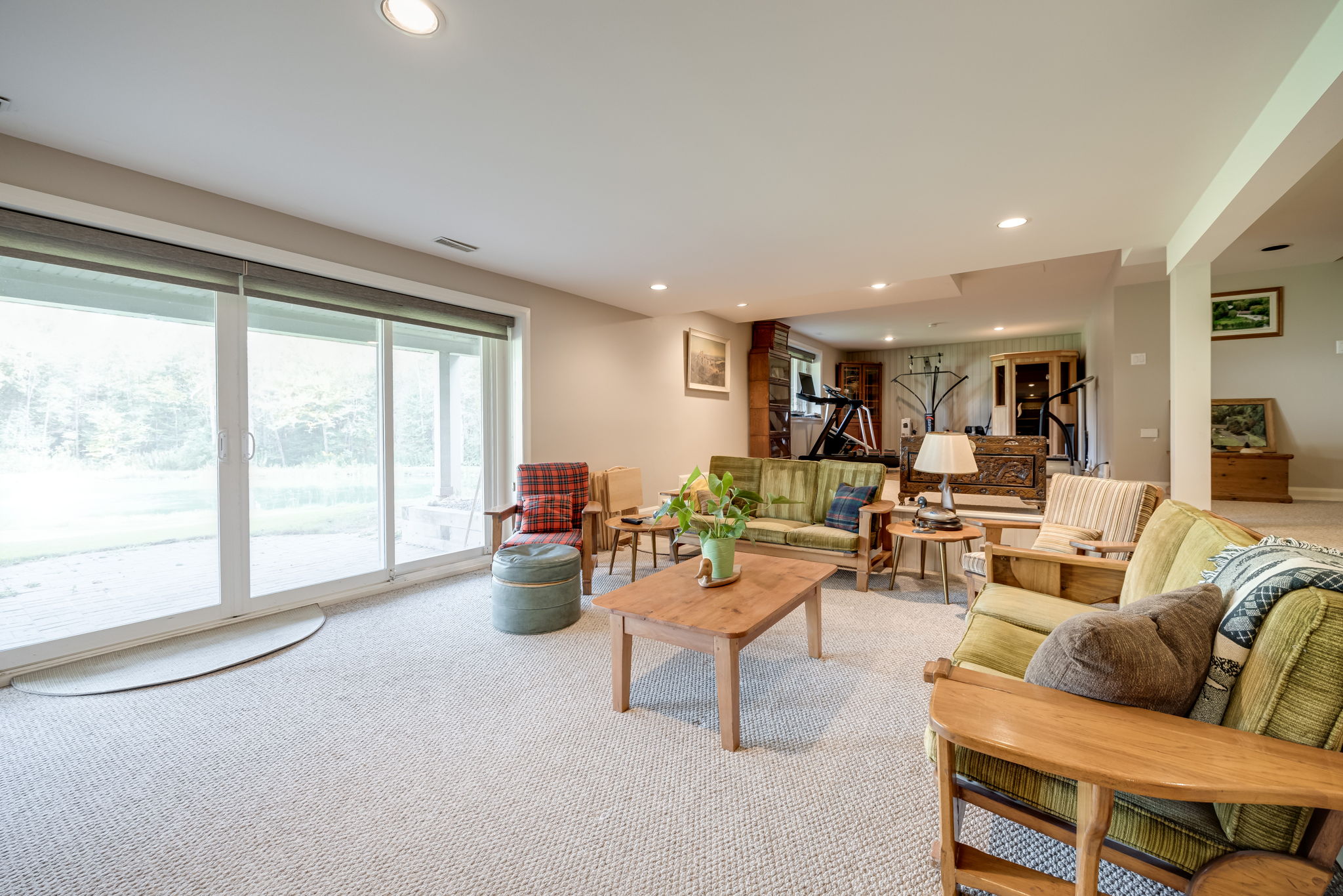 Uxbridge property showcase — delivered property photograph 78