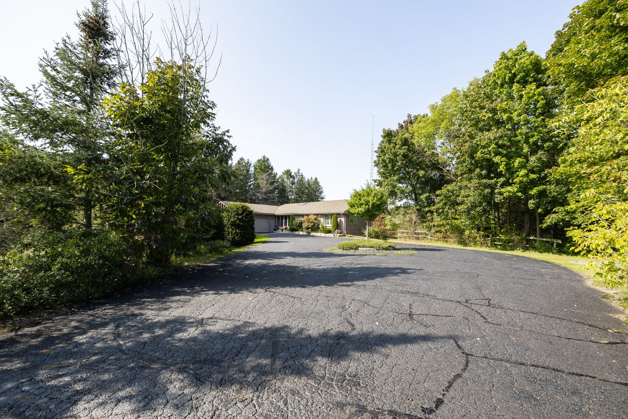 Uxbridge property showcase — delivered property photograph 23