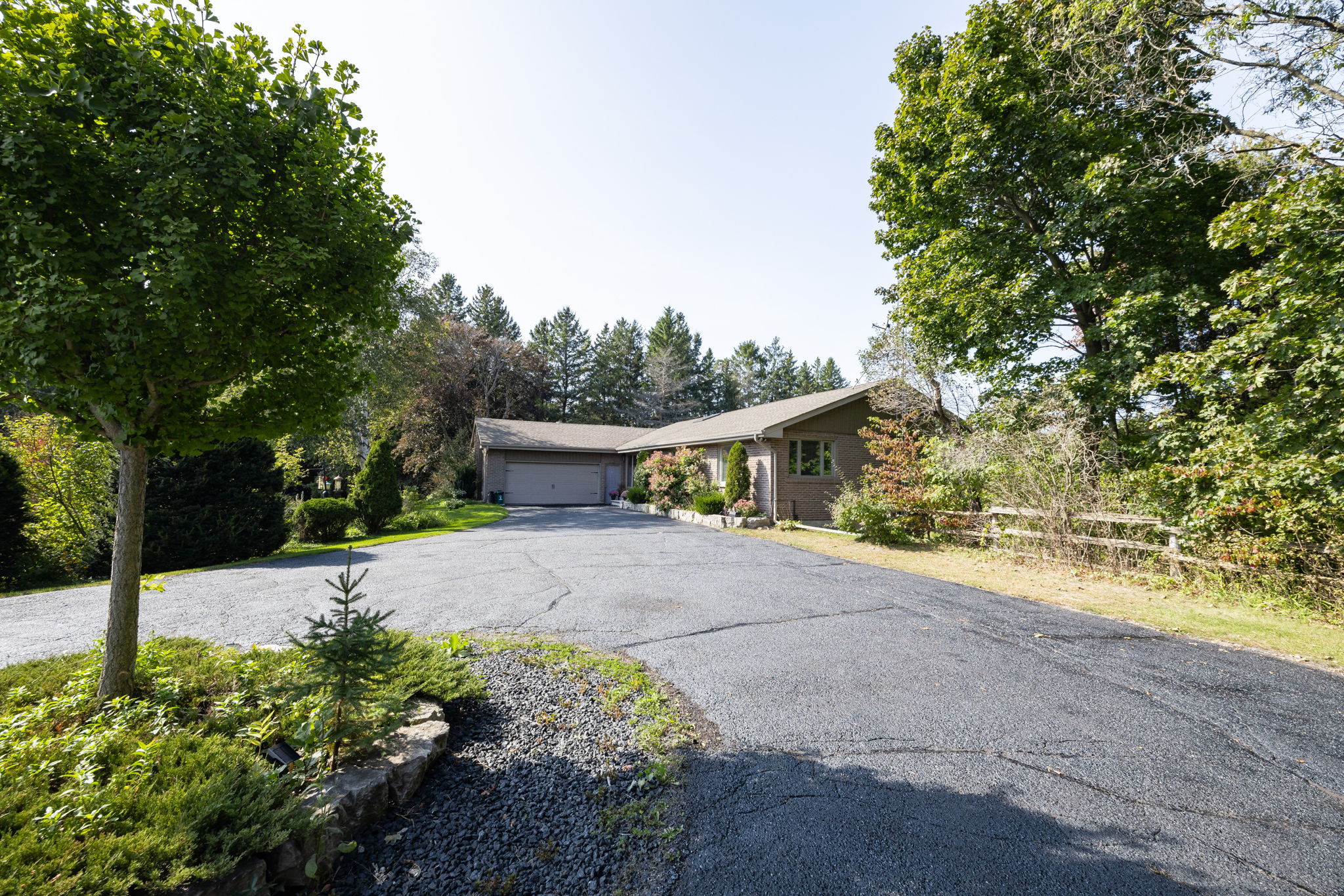 Uxbridge property showcase — delivered property photograph 24