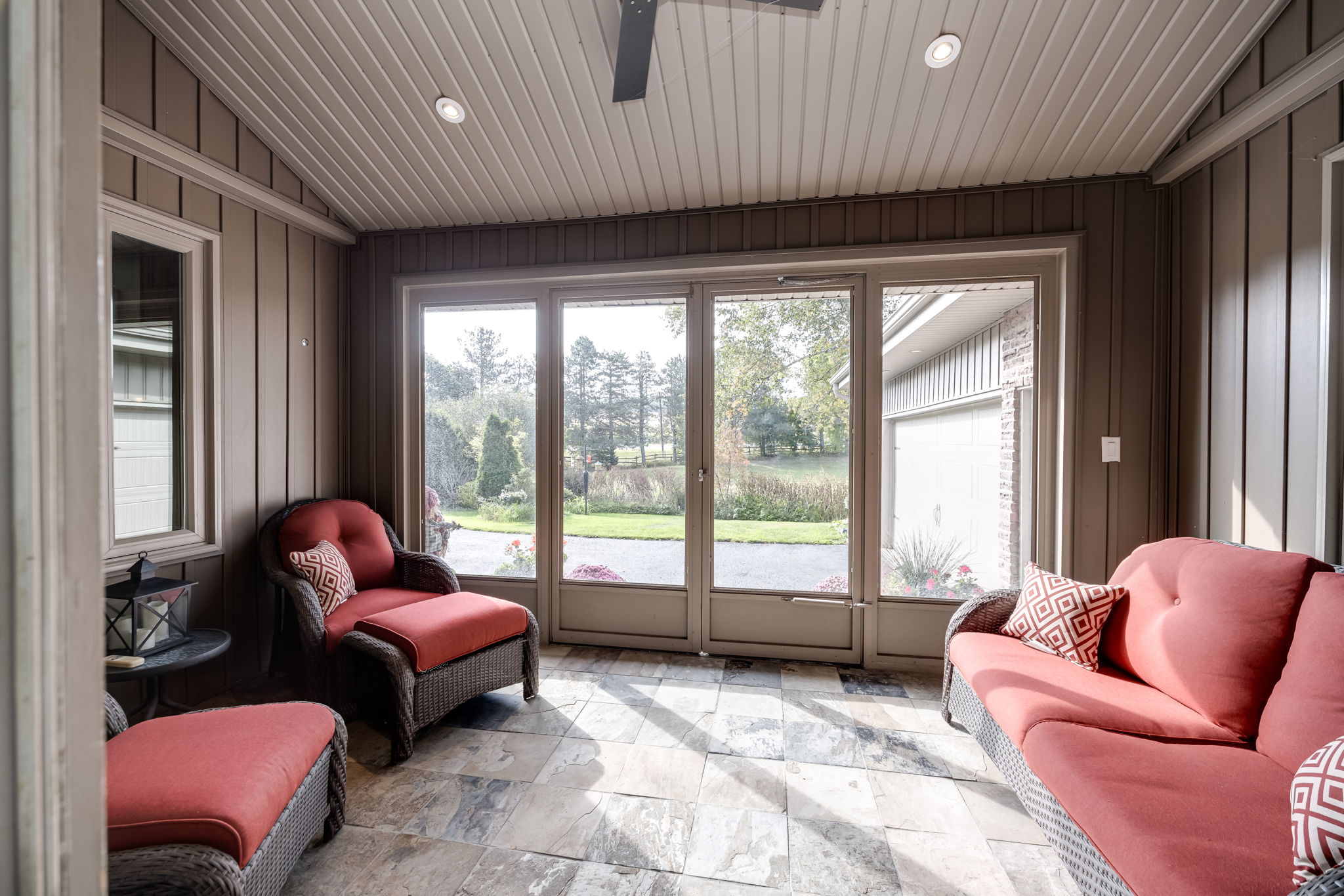 Uxbridge property showcase — delivered property photograph 46