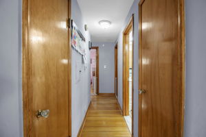  Photo 37