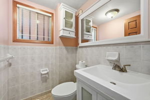  Photo 41