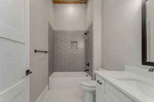  Photo 34