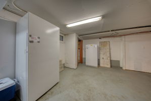  Photo 35