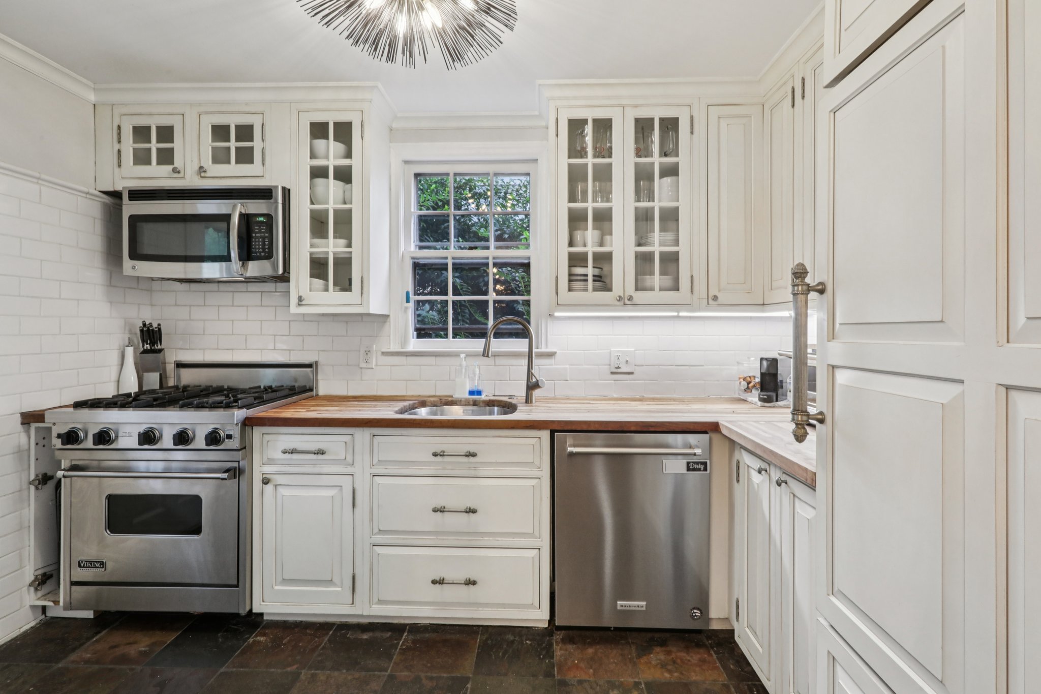 Woodland Ave-S2208-017.jpg