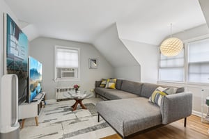 Woodland Ave-S2208-032.jpg