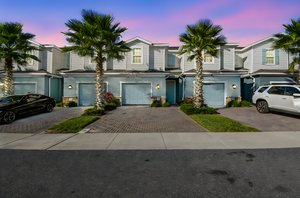 DSC_4756 day to dusk.jpeg