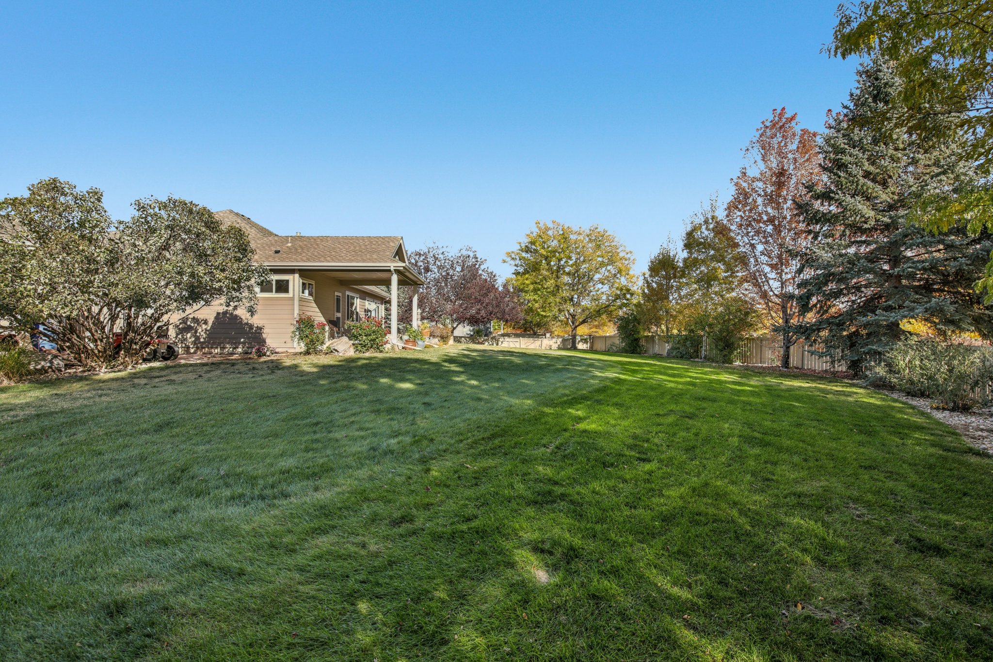 Pyramid Peak Pl-S2510-048.jpg