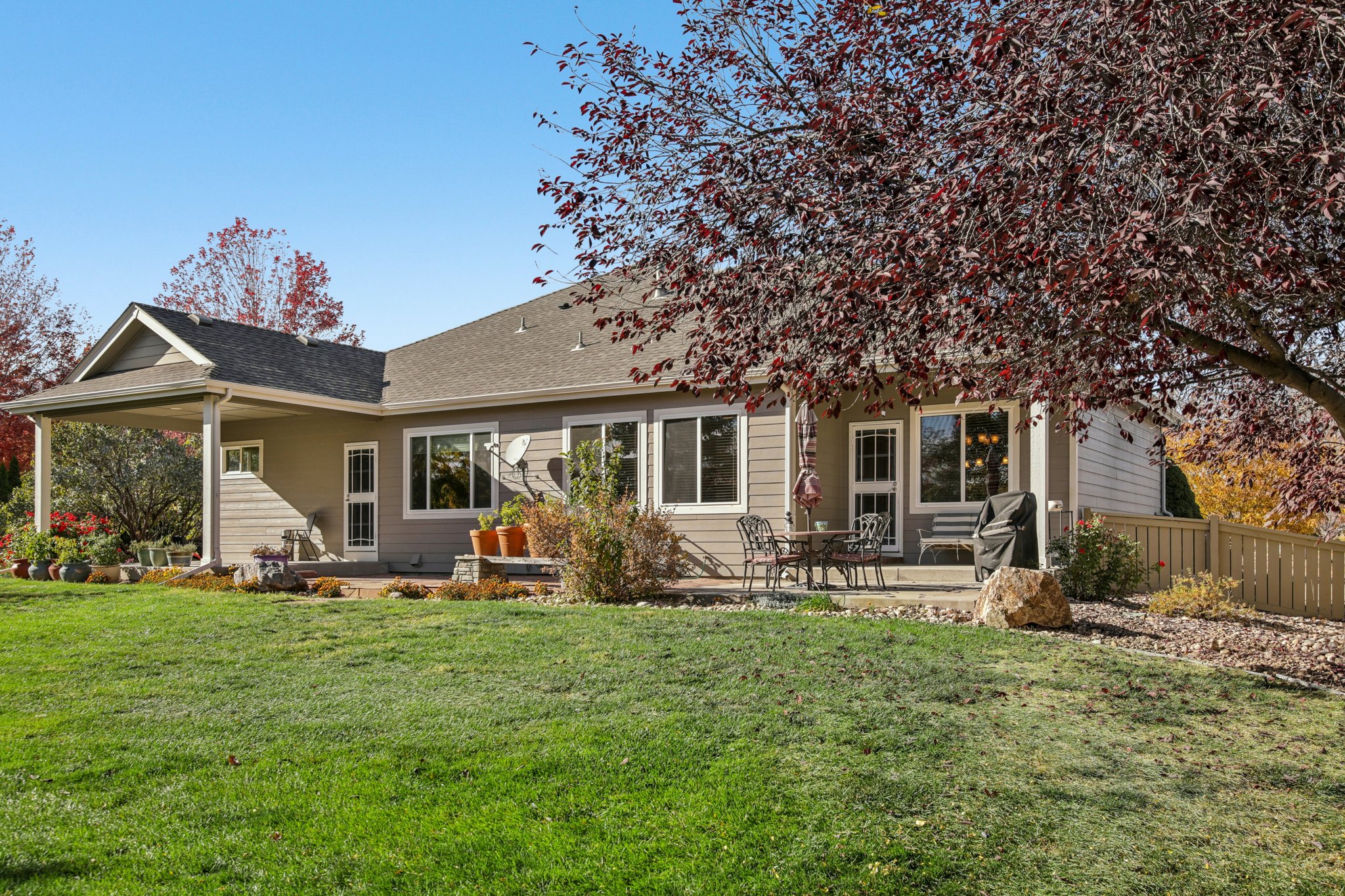 Pyramid Peak Pl-S2510-053.jpg