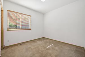 Pyramid Peak Pl-S2510-029.jpg