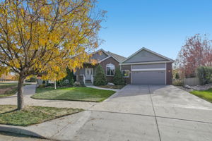 Pyramid Peak Pl-S2510-001