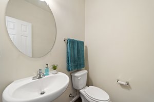 18205 Thunderbolt Rd, Dumfries, VA 22026, USA Photo 23