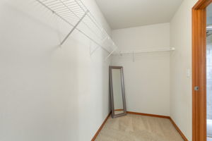  Photo 35