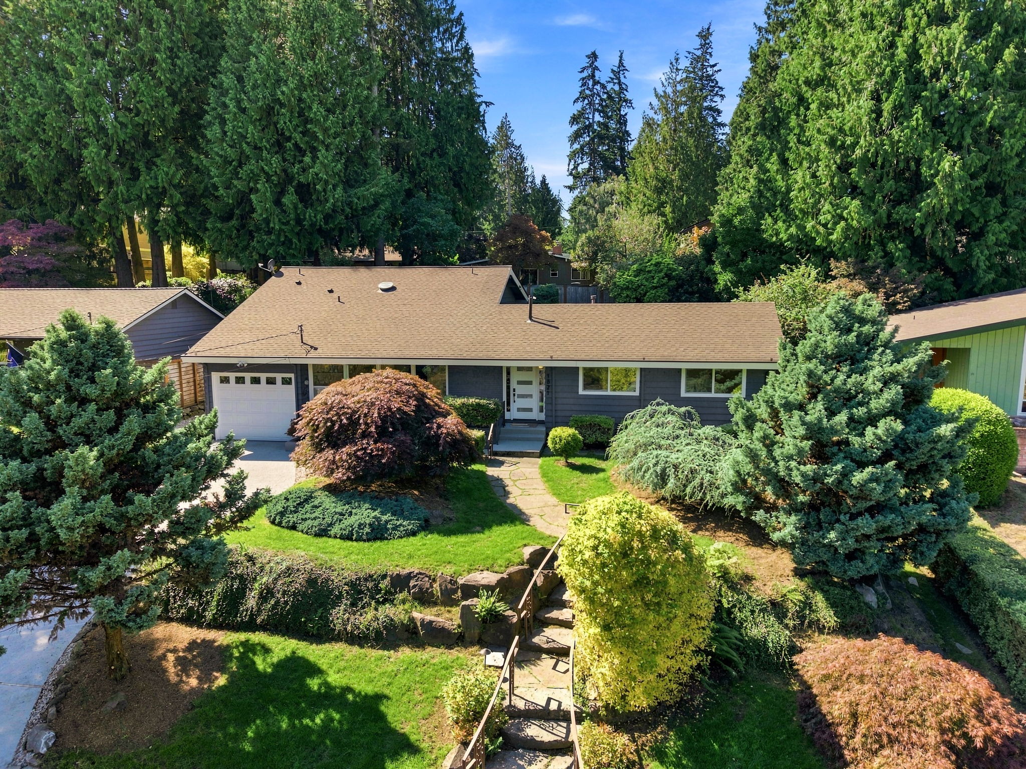  Photo 34