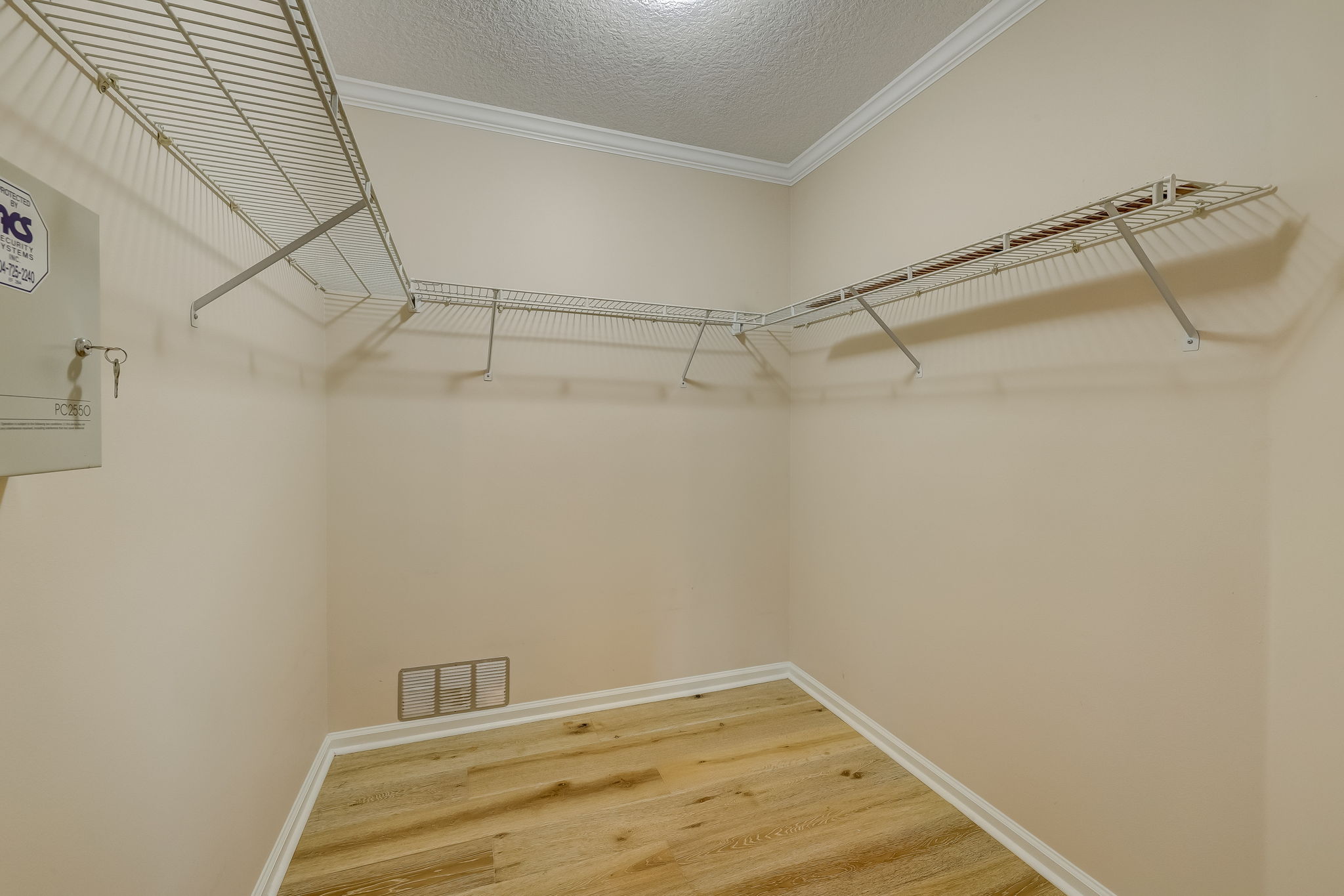Primary Bedroom Closet