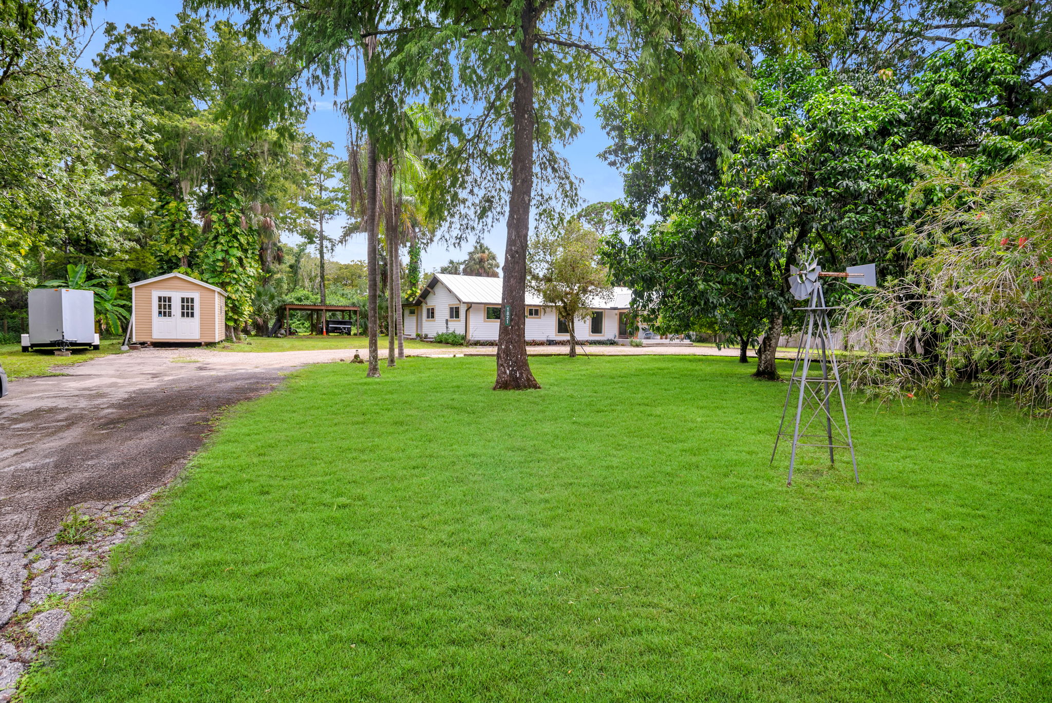 Left Driveway