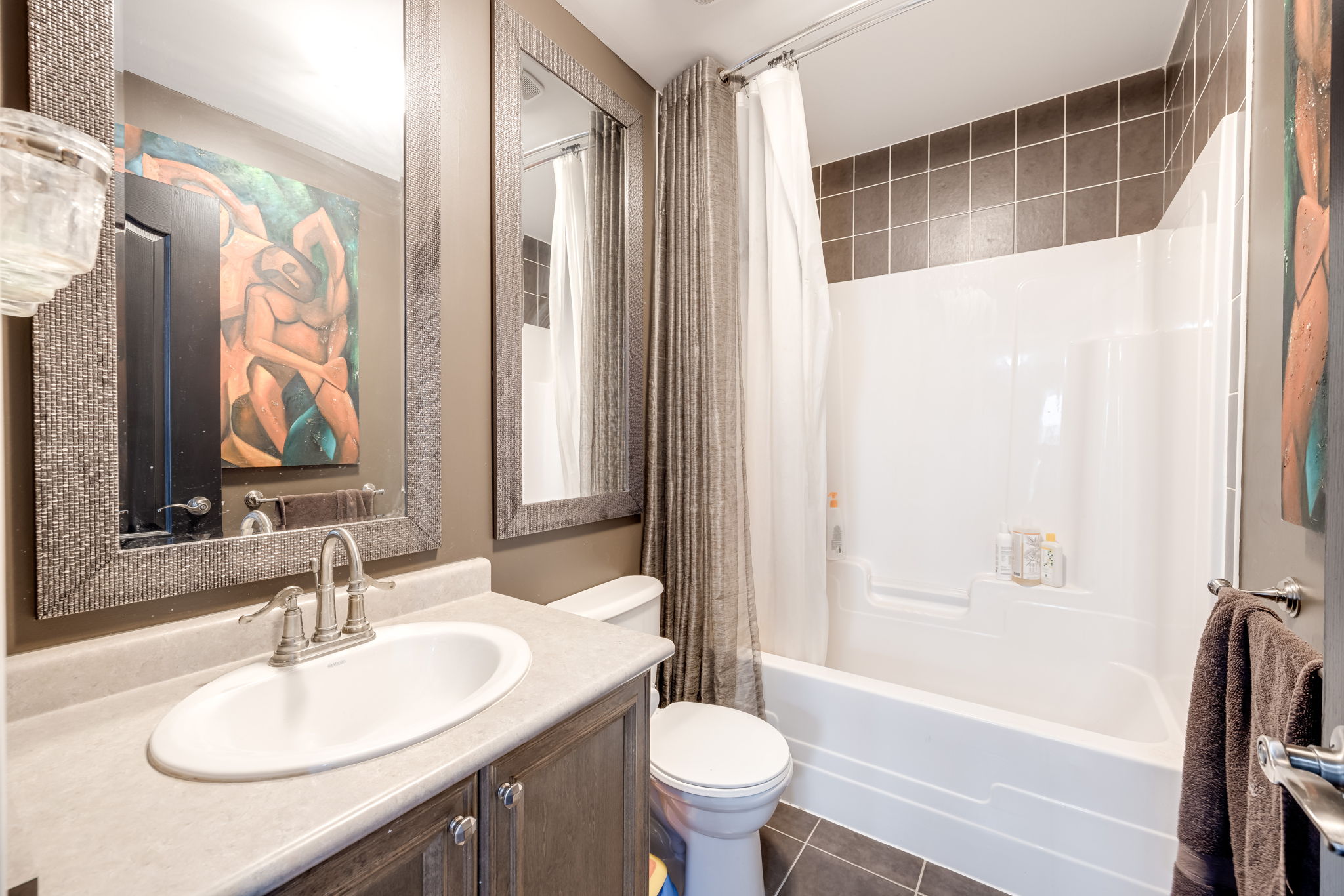 Innisfil property showcase — delivered property photograph 25