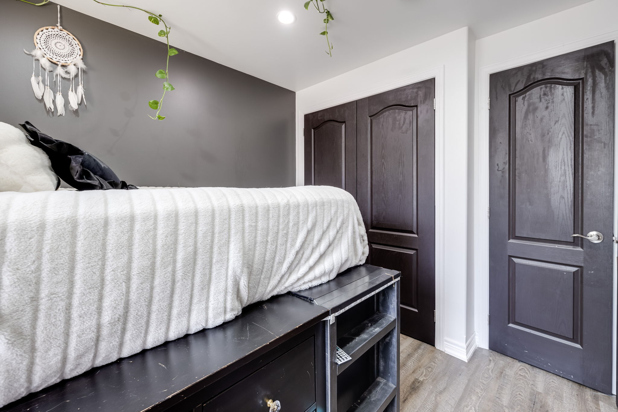Innisfil property showcase — delivered property photograph 40