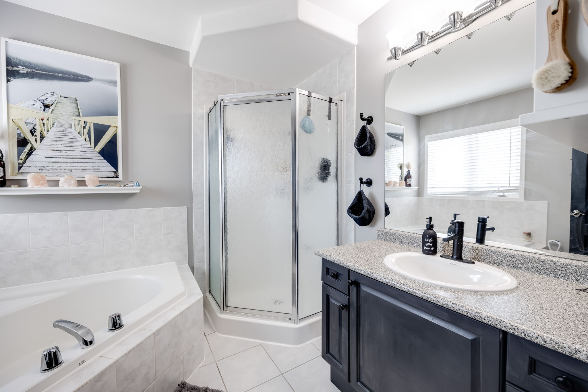 Innisfil property showcase — delivered property photograph 28
