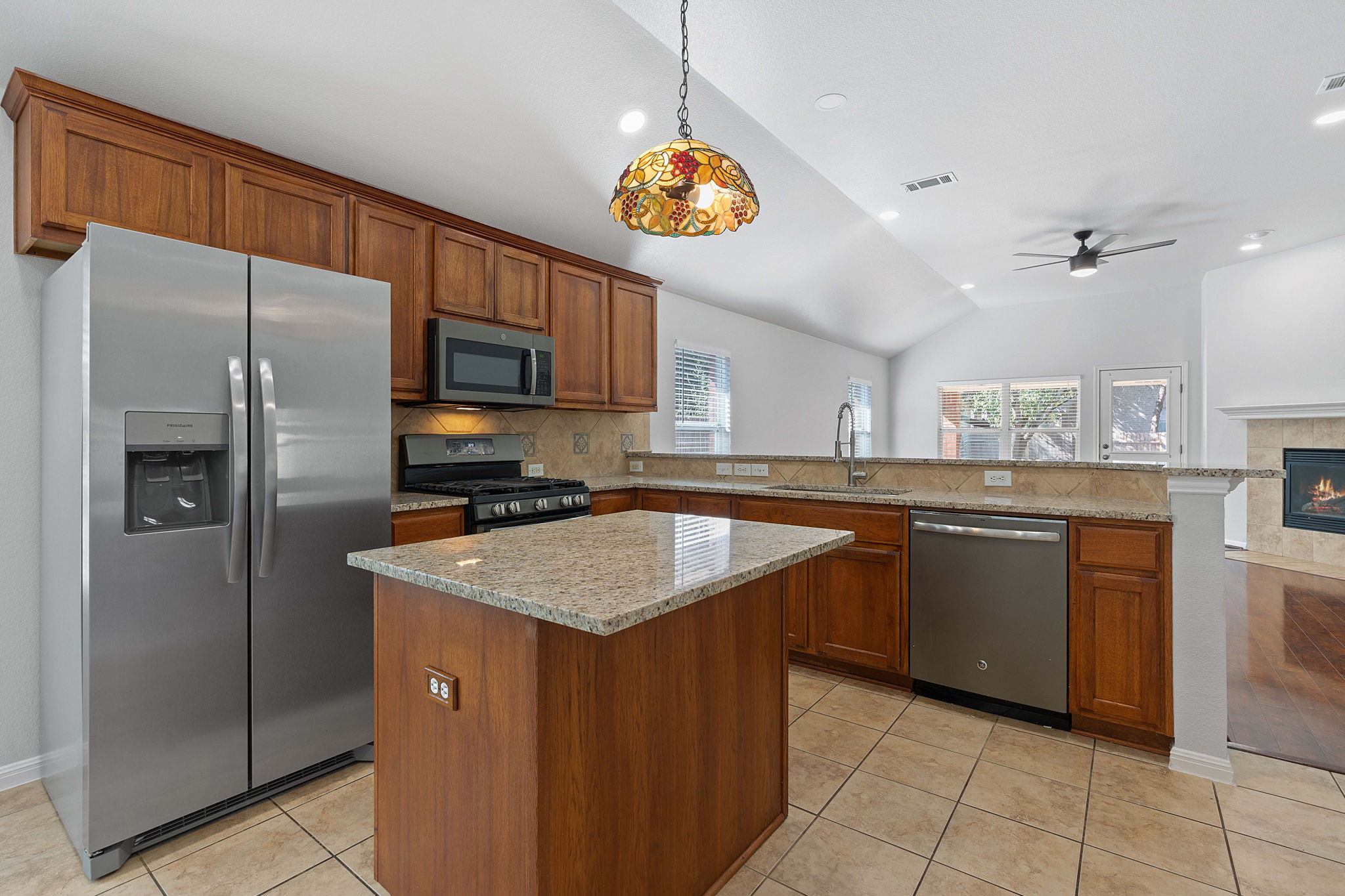 Kitchen 5