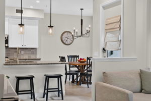 Breakfast Bar 3 of 3