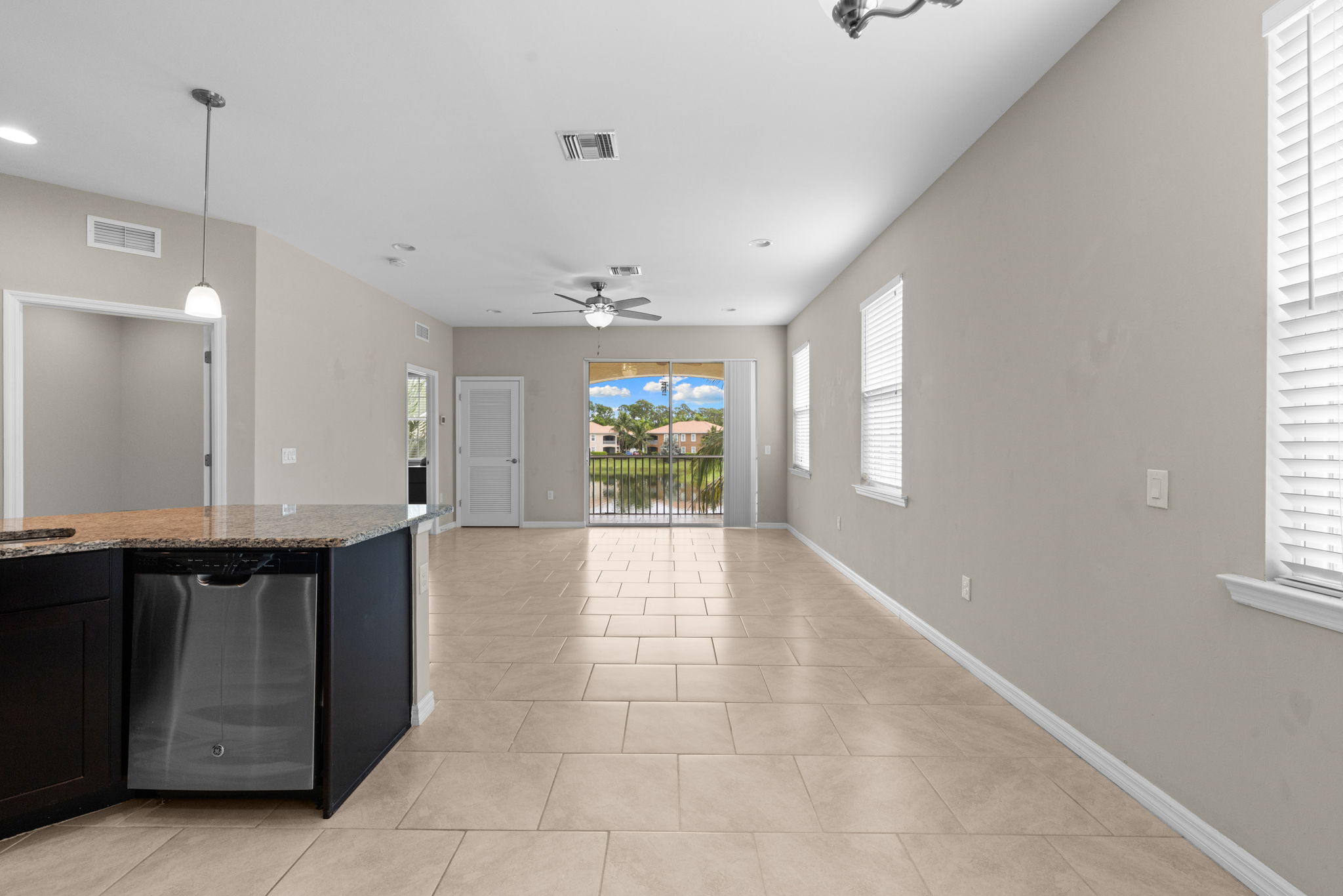 Living Room/Dining Room