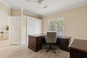 Bedroom/Office