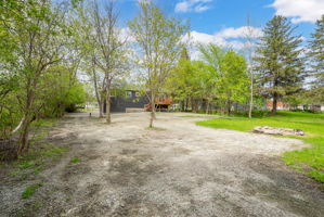  Photo 43