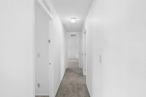  Photo 39